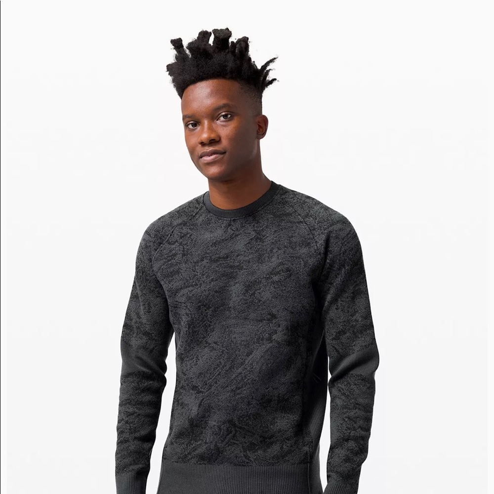 New With Tags Lululemon End State Pullover size small